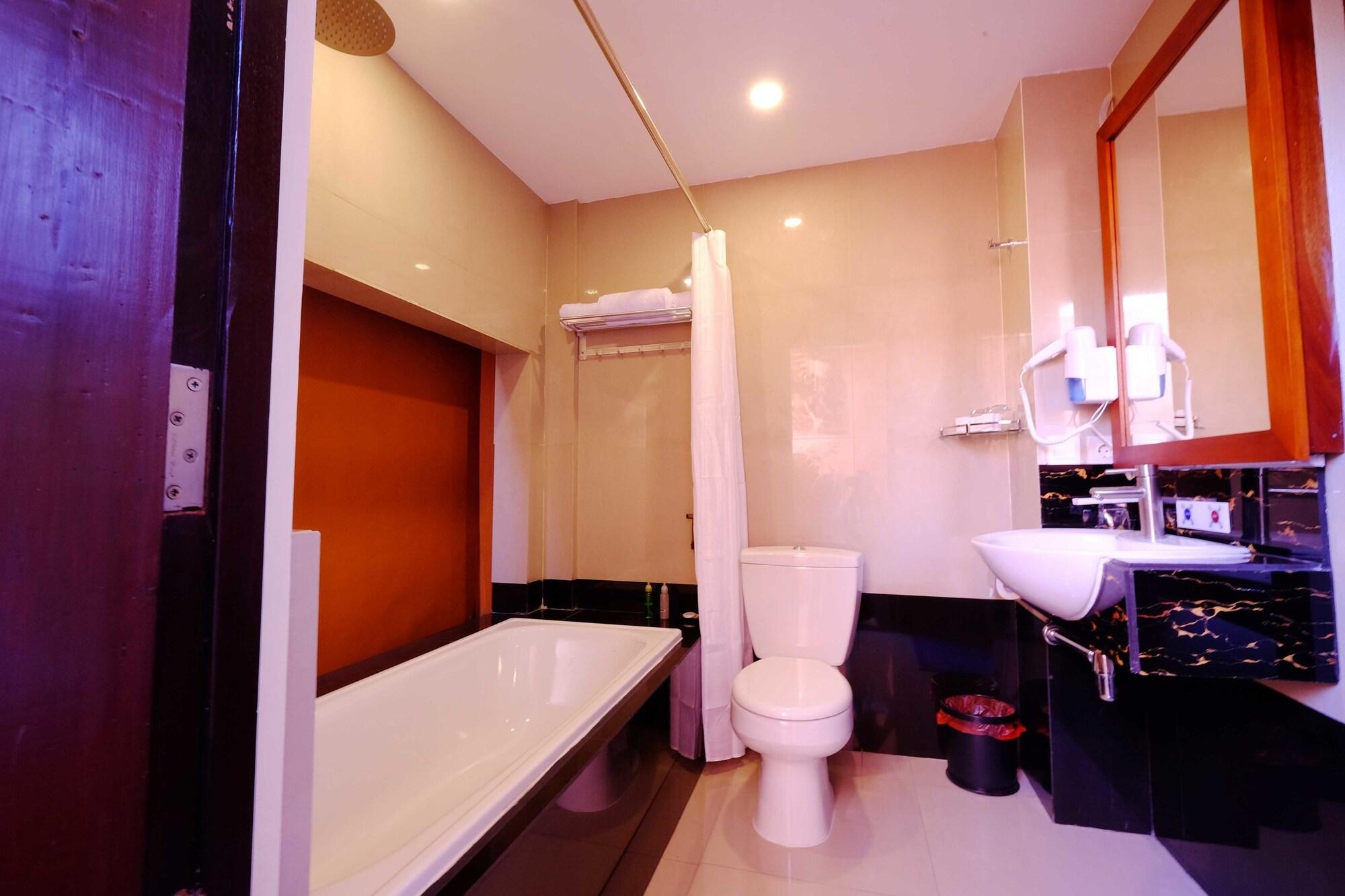 Hotel Sari 3*