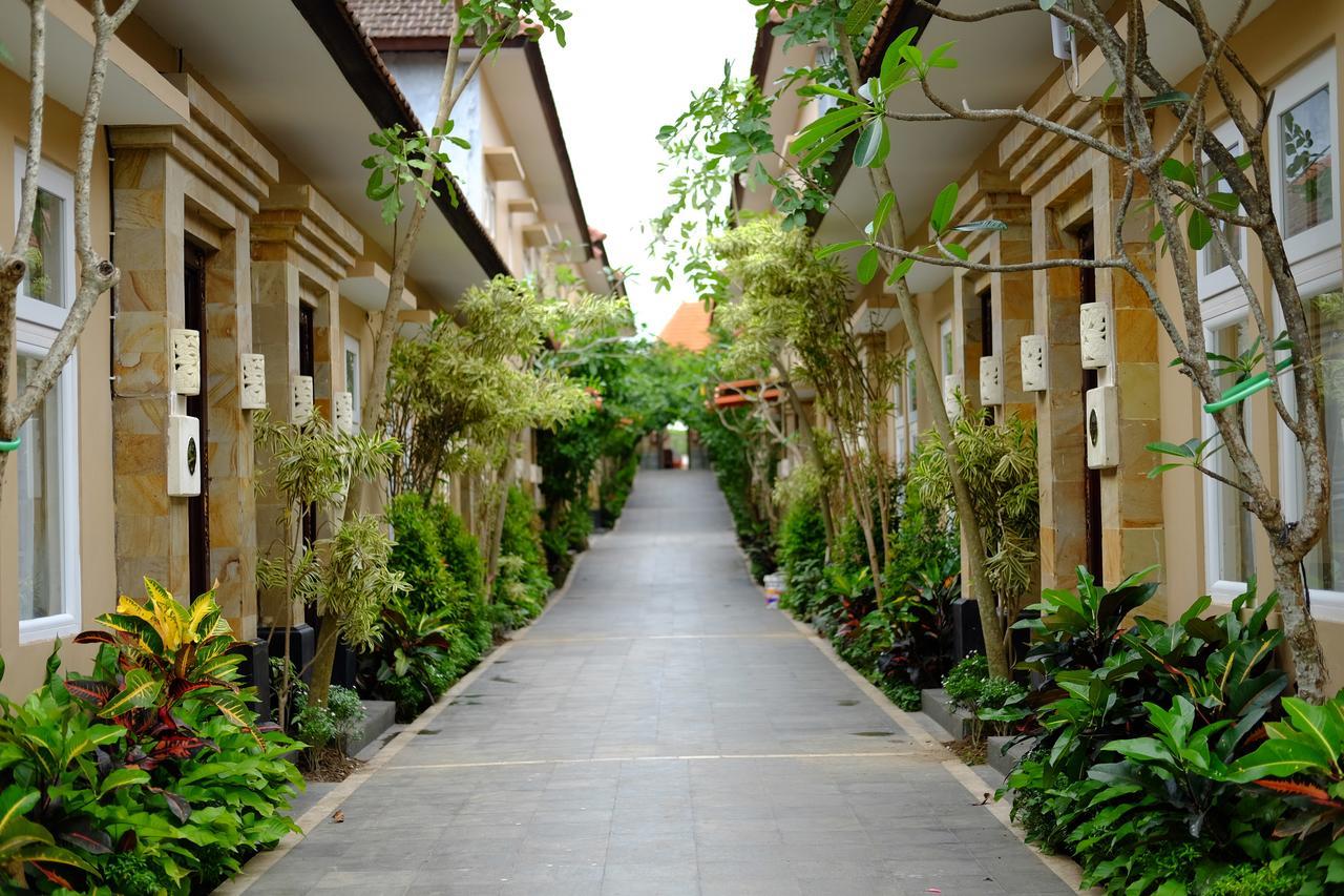 Hotel Sari 3*